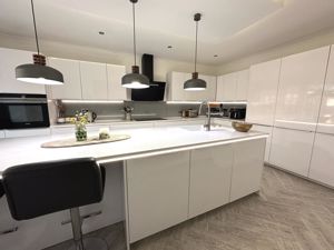 Photo 28- click for photo gallery